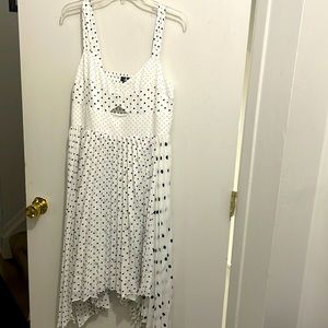 New: White and black polka dot dress with asymmetric pleats